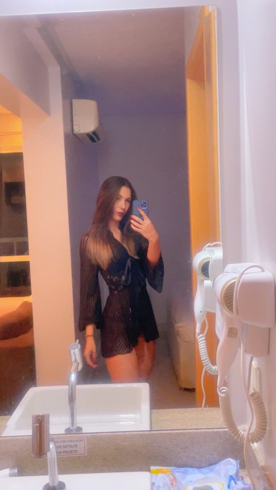Julia Shakti — massagista em Goiania
